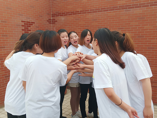 鎬濅負(fù)閬撳叕鍙告枃鍖栫墖鎷嶆憚3.jpg